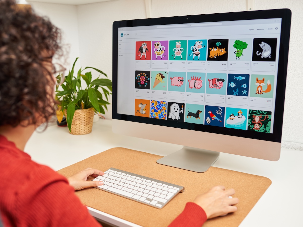 Everything You Need to Know About an Online Marketplace: Types, Benefits, and Limitations
