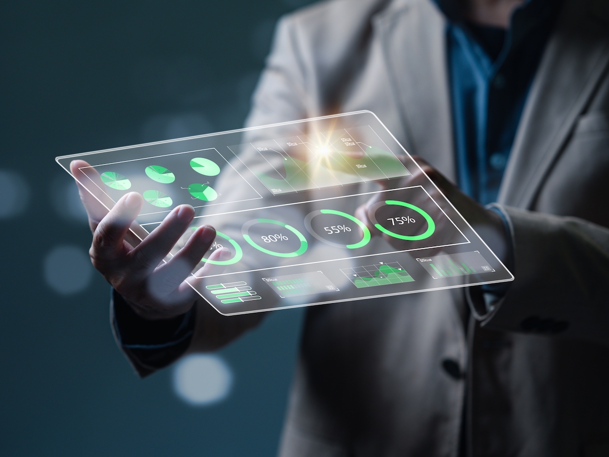Pros and Cons of Portfolio Management: Benefits and Challenges Explained